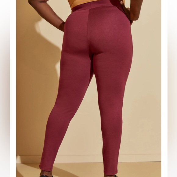 Plus ASHLEY STEWART Rhododendron Faux Leather Paneled Legging 14/16 - Picture 2 of 4